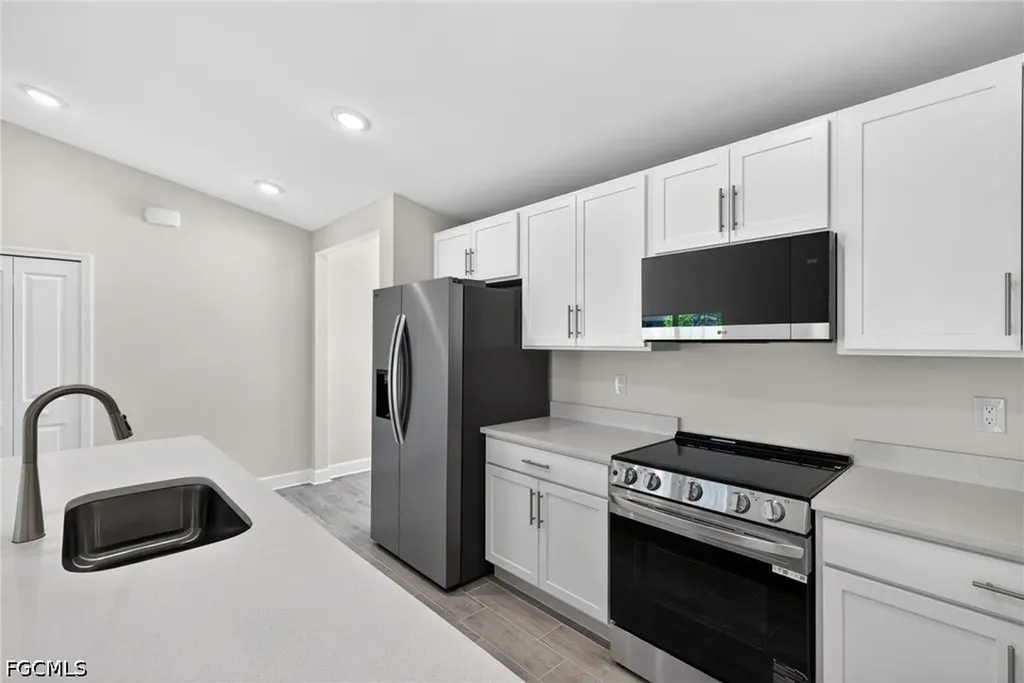 1707 NW 25th Lane Cape Coral FL 33993