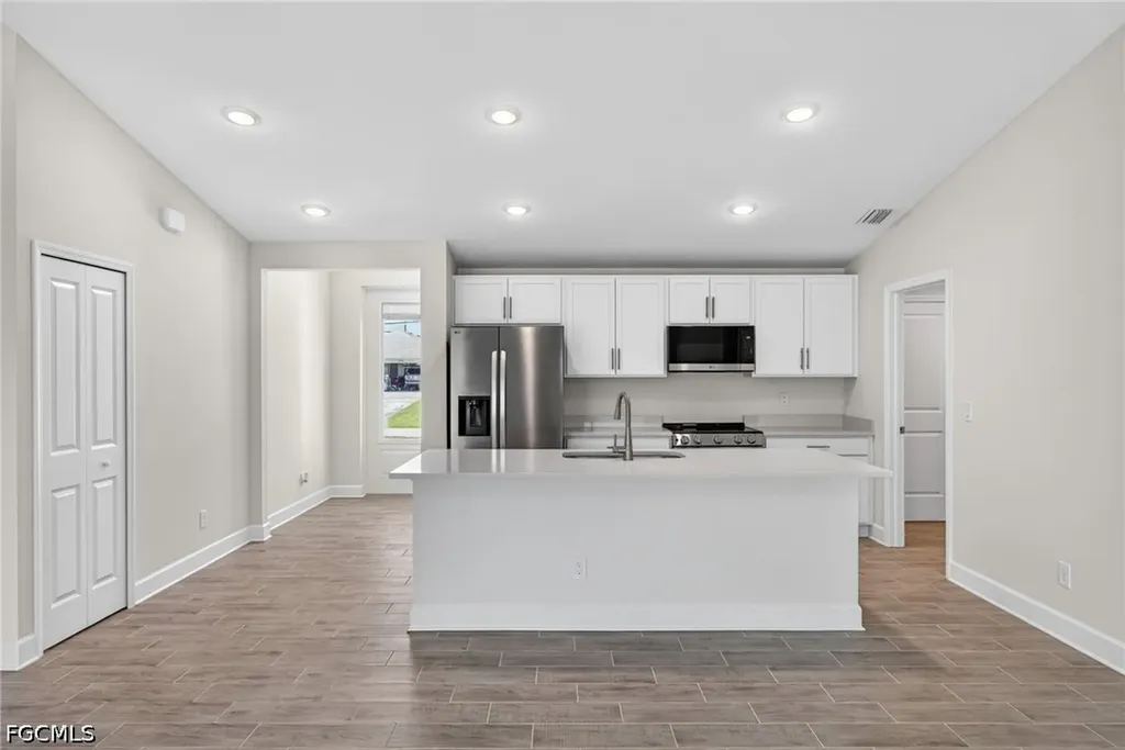 1707 NW 25th Lane Cape Coral FL 33993
