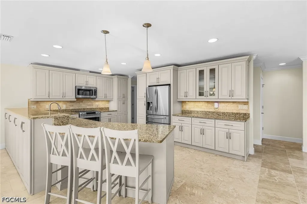 5985 Baker Court Fort Myers FL 33919