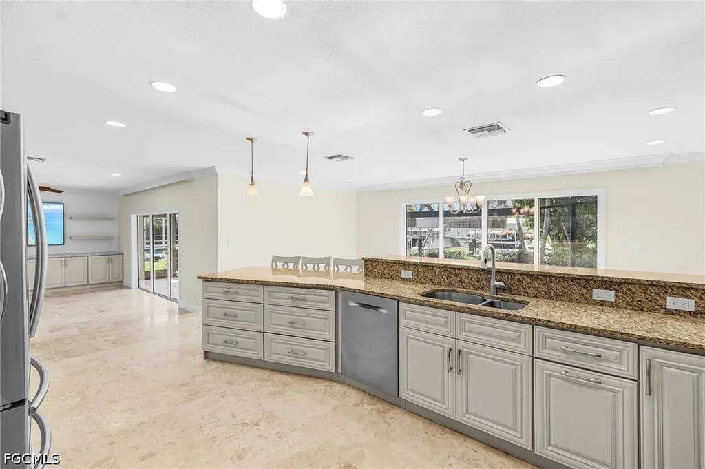 5985 Baker Court Fort Myers FL 33919