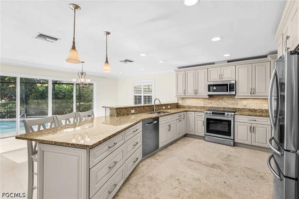 5985 Baker Court Fort Myers FL 33919
