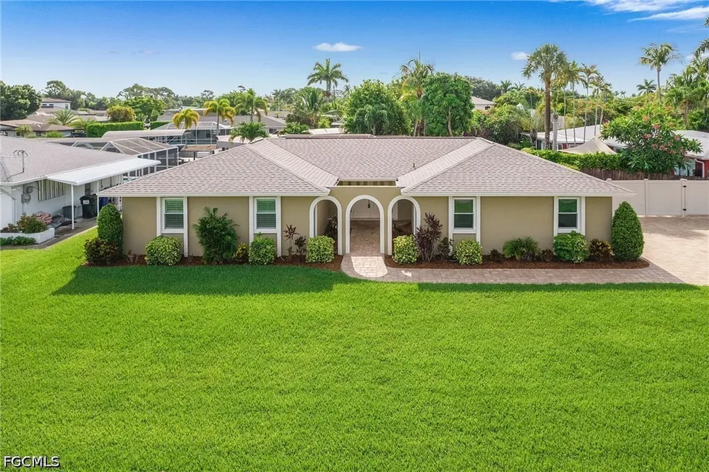 5985 Baker Court Fort Myers FL 33919