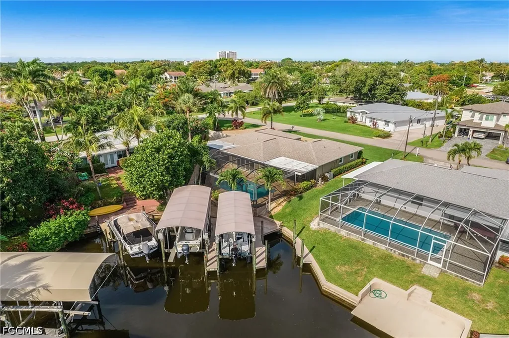 5985 Baker Court Fort Myers FL 33919