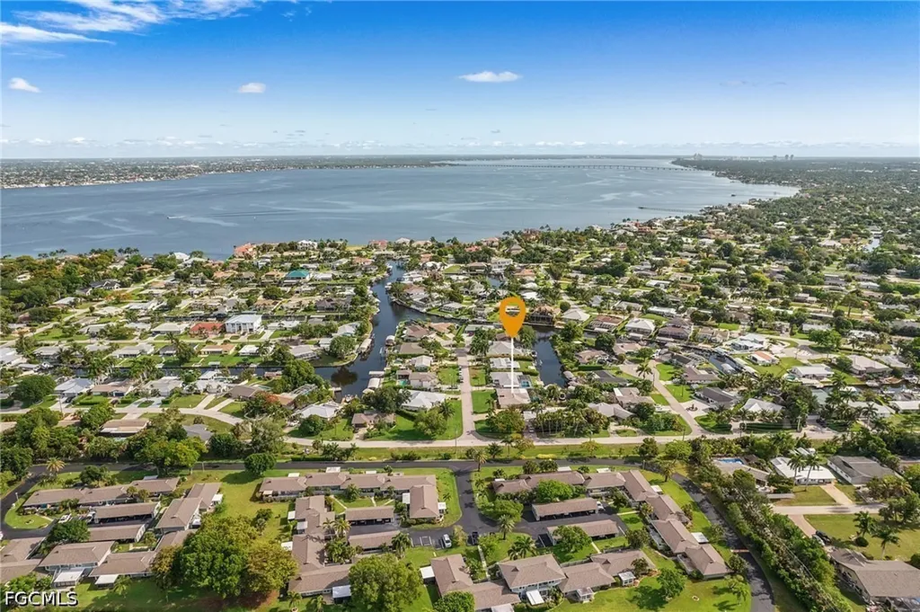 5985 Baker Court Fort Myers FL 33919
