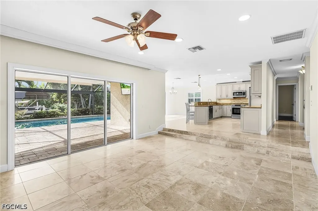 5985 Baker Court Fort Myers FL 33919