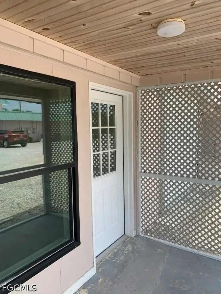 2414 Palm Ridge Road Sanibel FL 33957