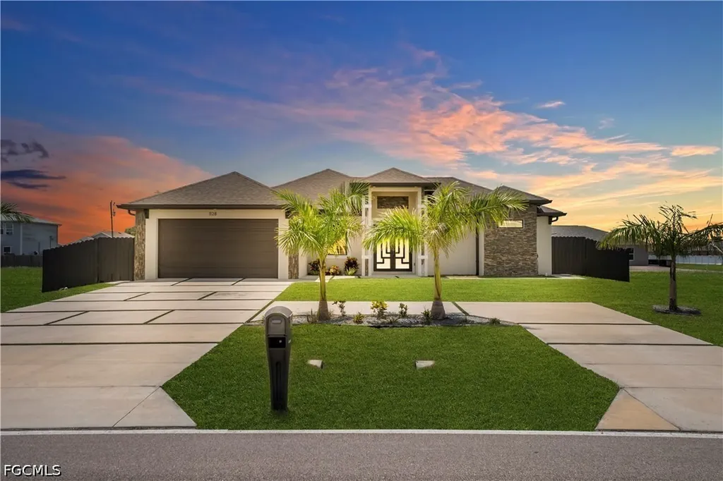 1128 Nelson Road N Cape Coral FL 33993