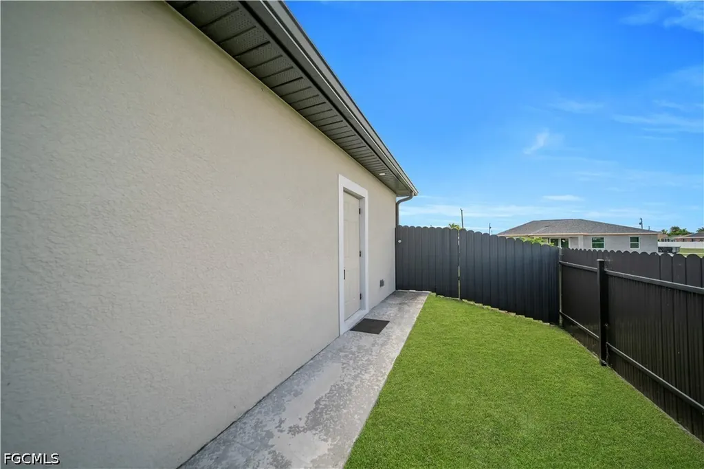 1128 Nelson Road N Cape Coral FL 33993