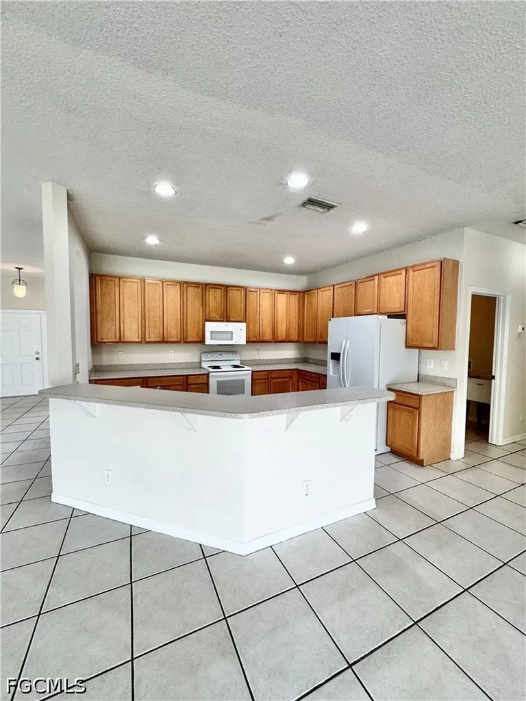 530 Kilgour Avenue Lehigh Acres FL 33974