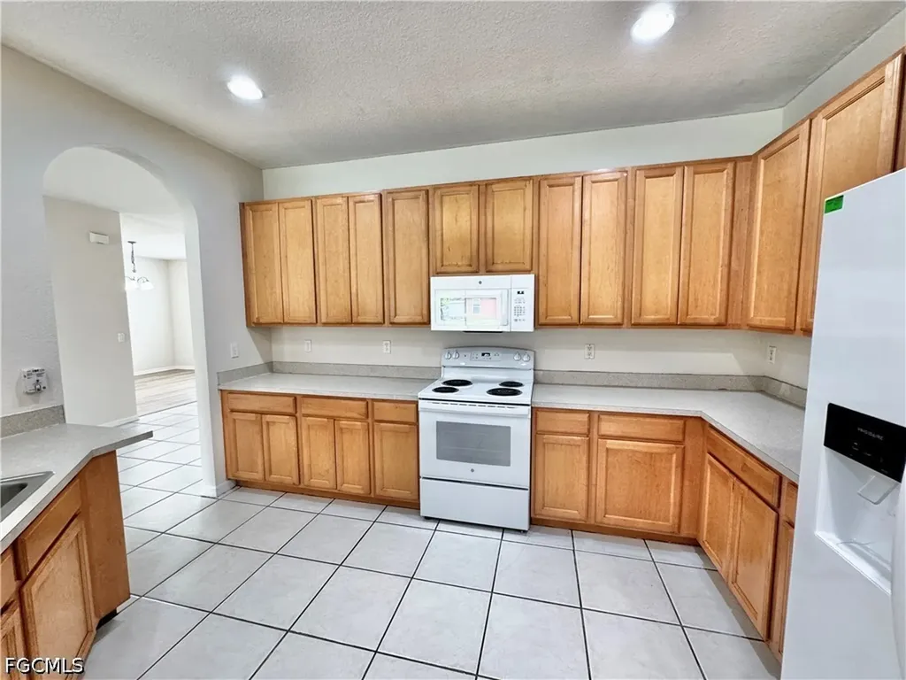 530 Kilgour Avenue Lehigh Acres FL 33974