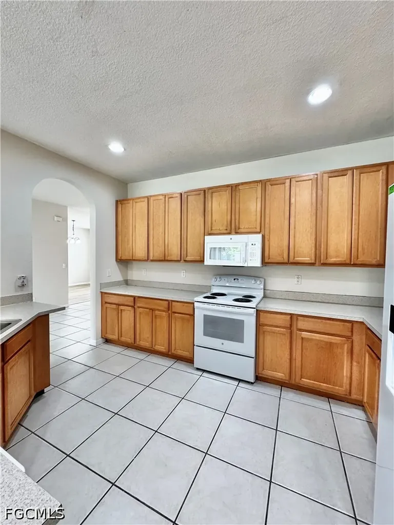 530 Kilgour Avenue Lehigh Acres FL 33974