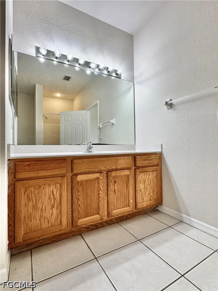 530 Kilgour Avenue Lehigh Acres FL 33974