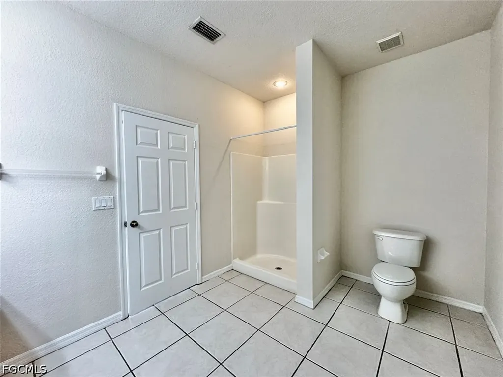 530 Kilgour Avenue Lehigh Acres FL 33974