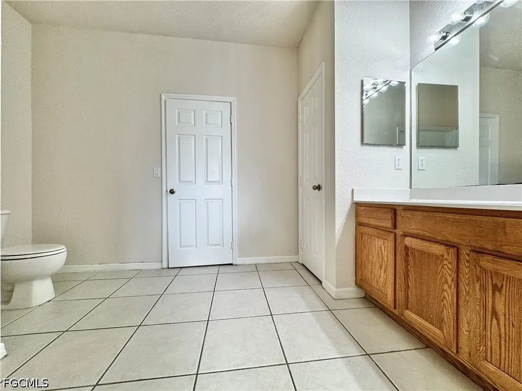 530 Kilgour Avenue Lehigh Acres FL 33974