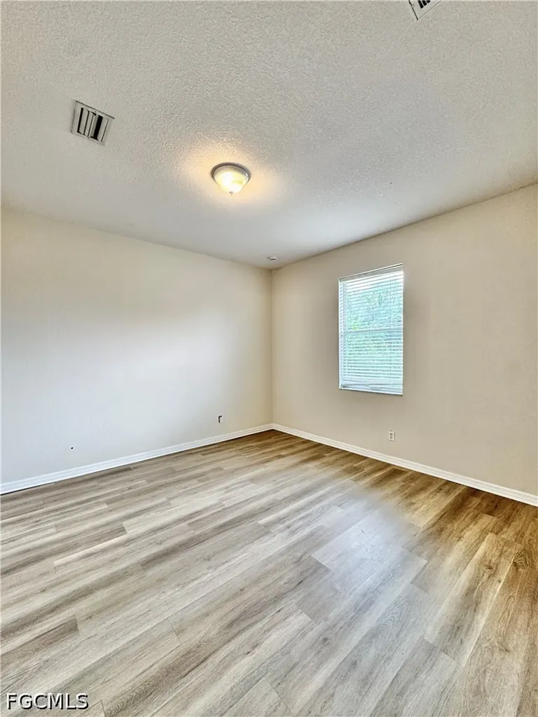 530 Kilgour Avenue Lehigh Acres FL 33974