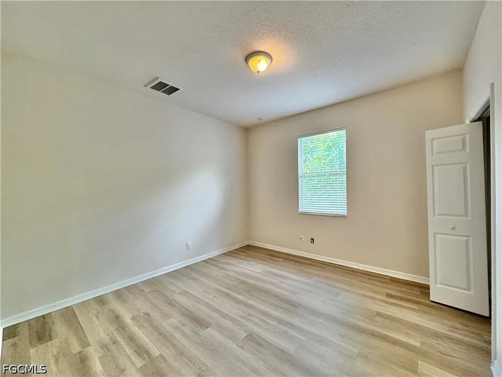 530 Kilgour Avenue Lehigh Acres FL 33974