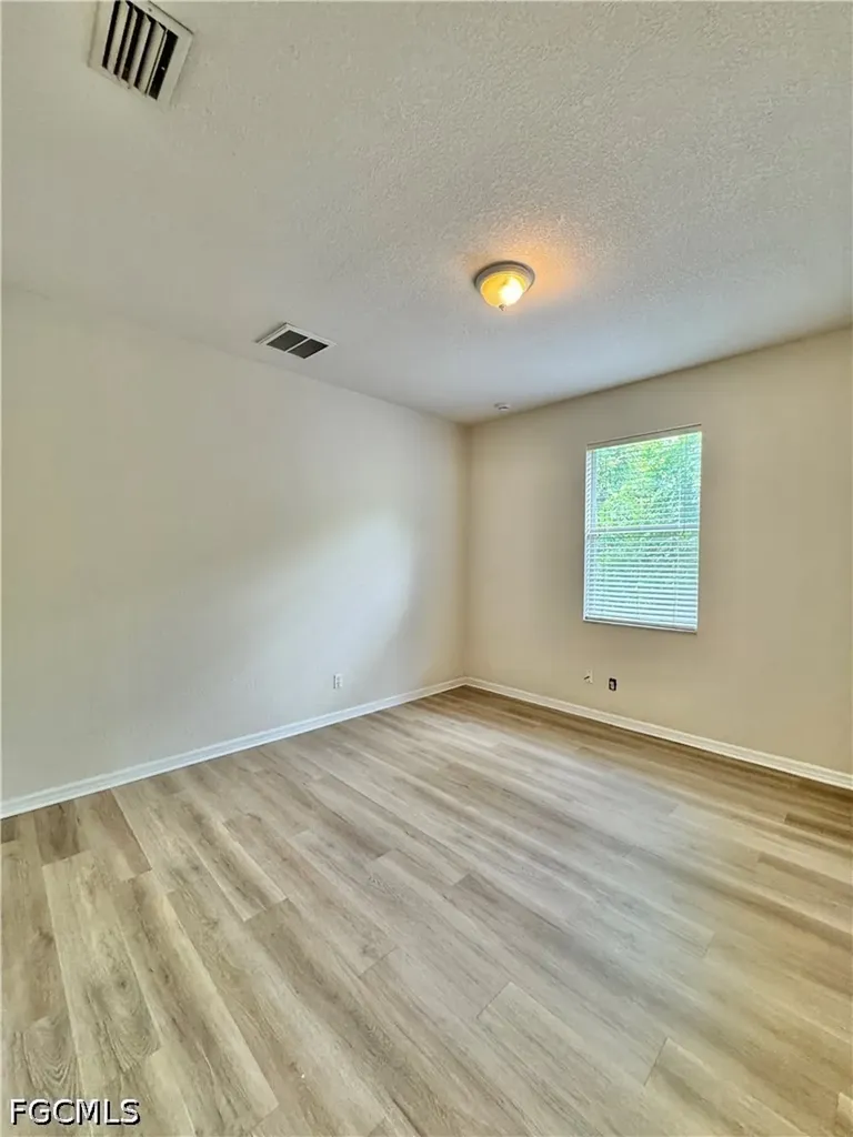 530 Kilgour Avenue Lehigh Acres FL 33974