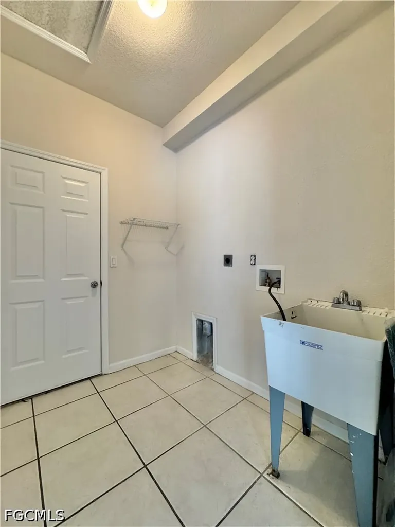 530 Kilgour Avenue Lehigh Acres FL 33974