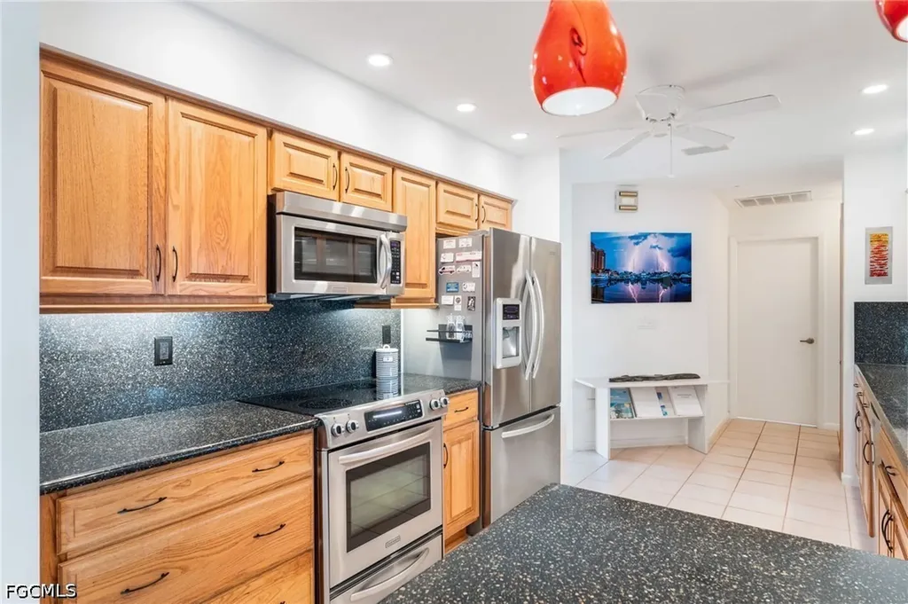 5000 SW 17th Avenue Cape Coral FL 33914