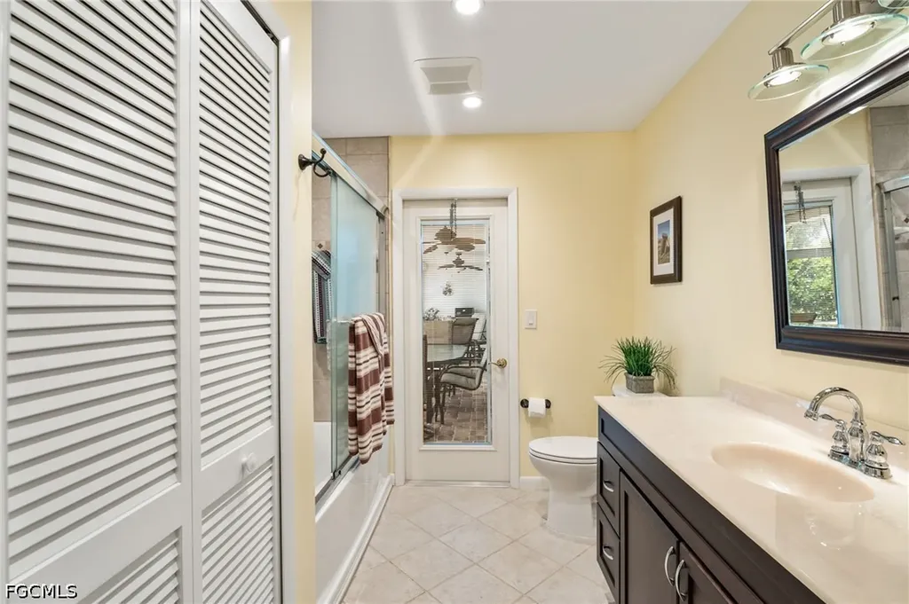5000 SW 17th Avenue Cape Coral FL 33914