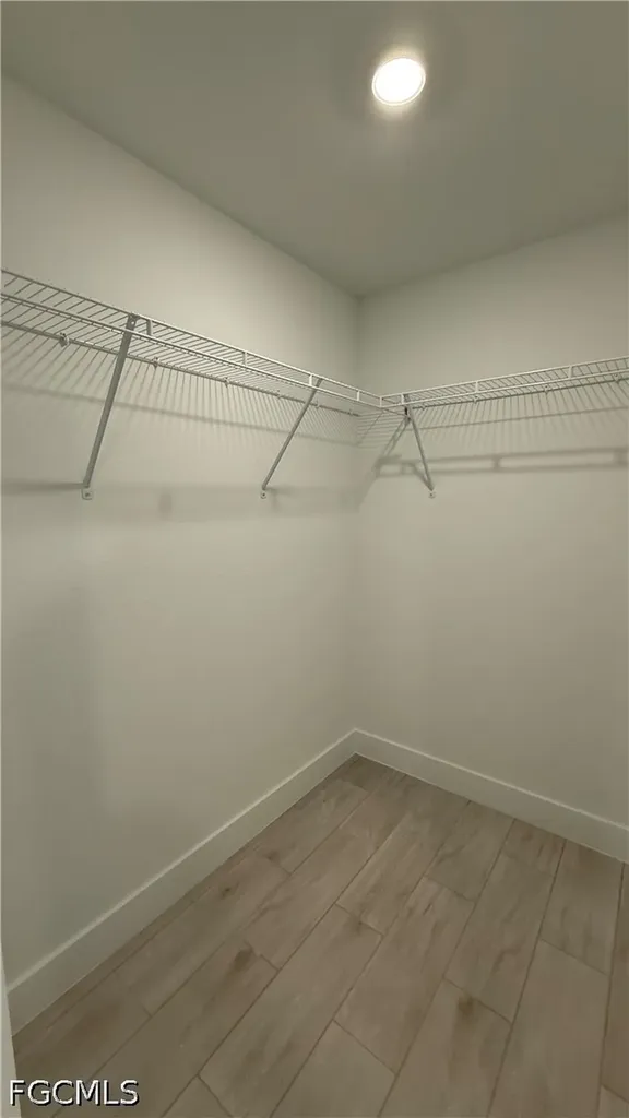 1424 NE 37th Street Cape Coral FL 33909