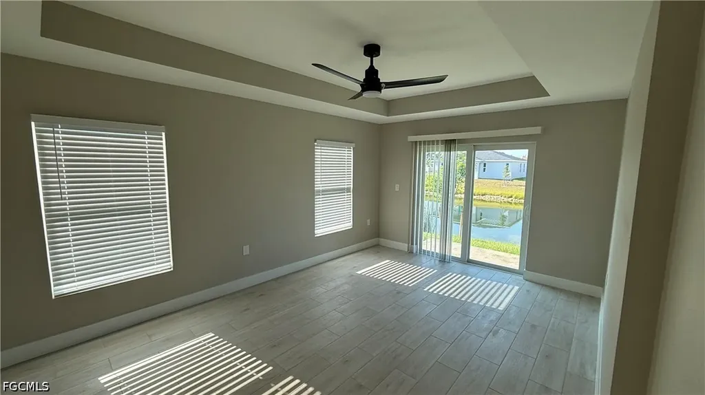 1424 NE 37th Street Cape Coral FL 33909