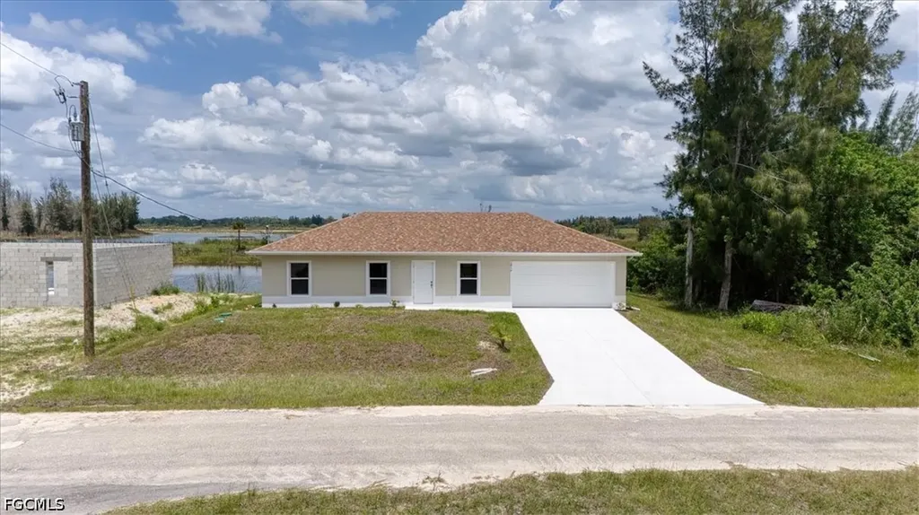 1816 Long Beach Drive Lehigh Acres FL 33972
