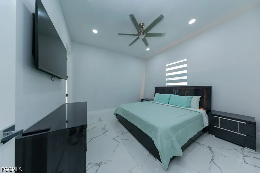 4024 Chiquita Boulevard S Cape Coral FL 33914
