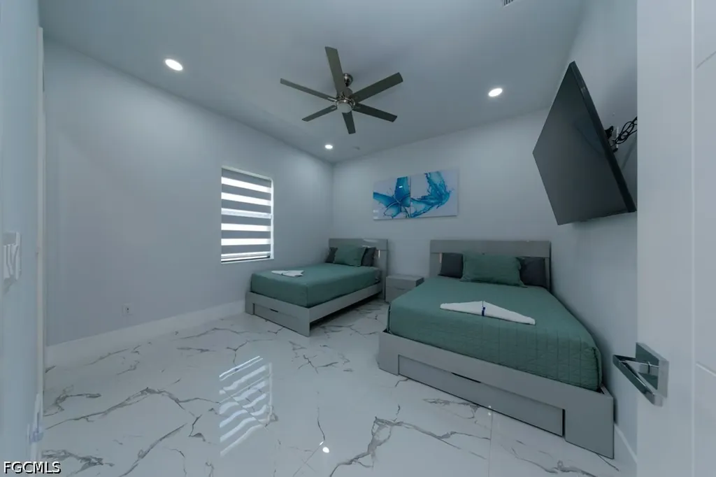 4024 Chiquita Boulevard S Cape Coral FL 33914