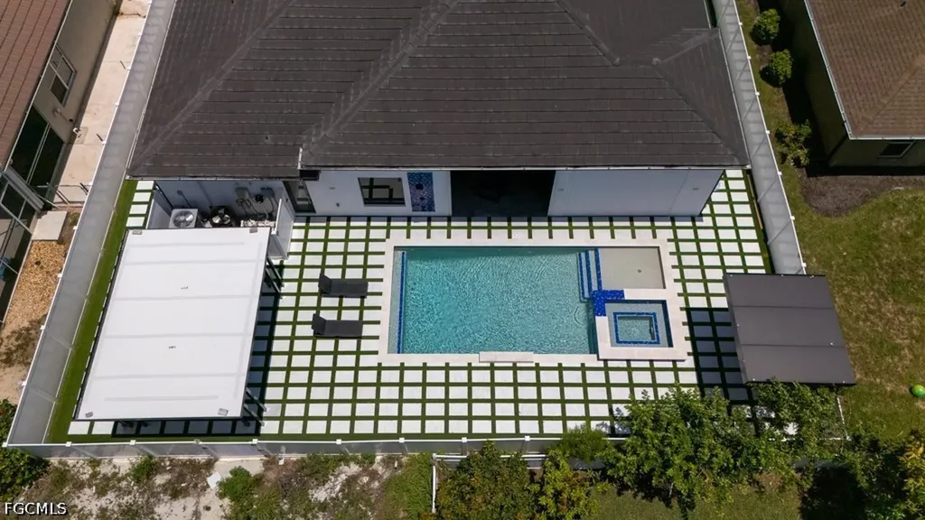 4024 Chiquita Boulevard S Cape Coral FL 33914