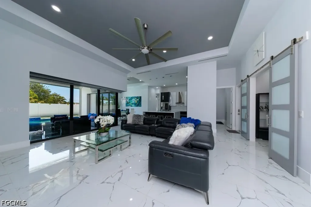 4024 Chiquita Boulevard S Cape Coral FL 33914