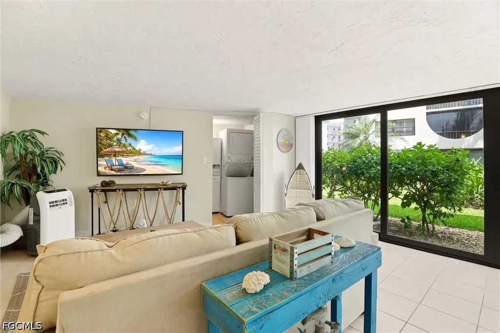 1011 Anglers Cove Marco Island FL 34145