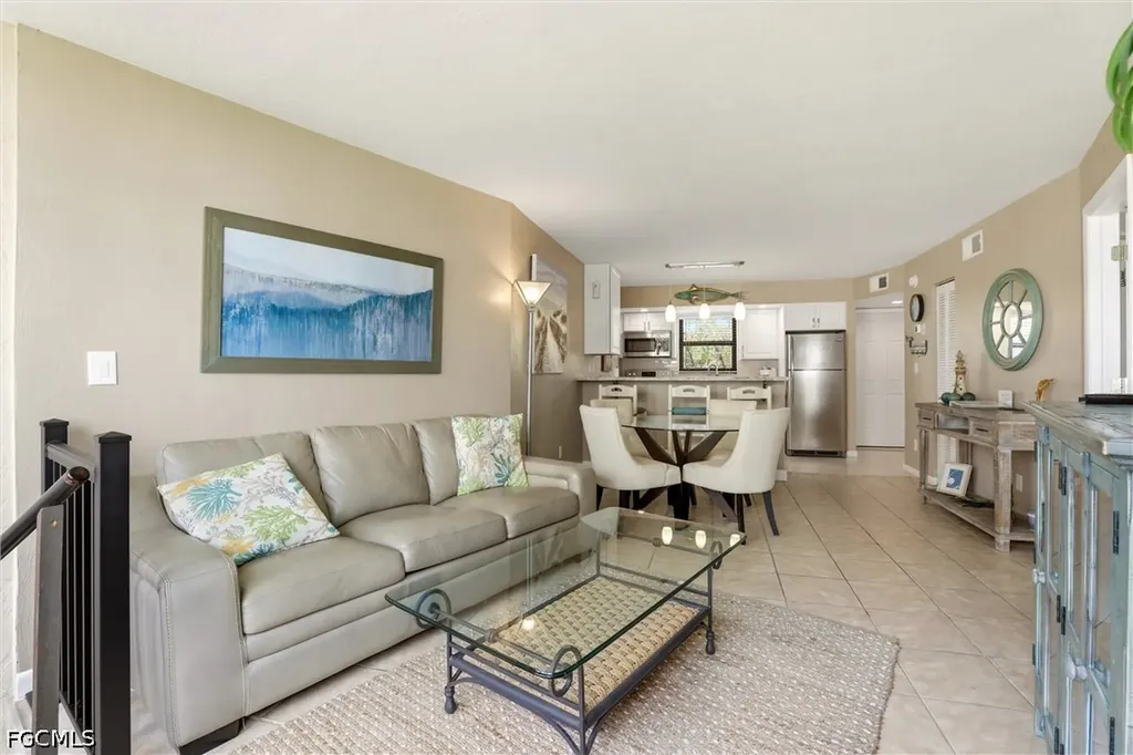1011 Anglers Cove Marco Island FL 34145