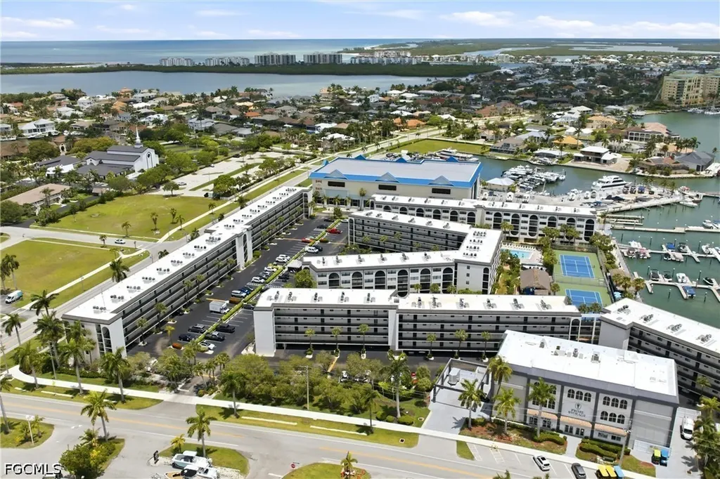 1011 Anglers Cove Marco Island FL 34145