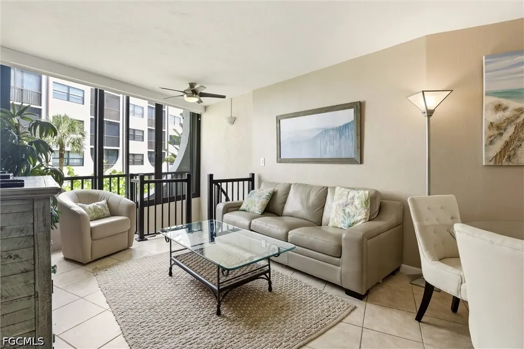 1011 Anglers Cove Marco Island FL 34145