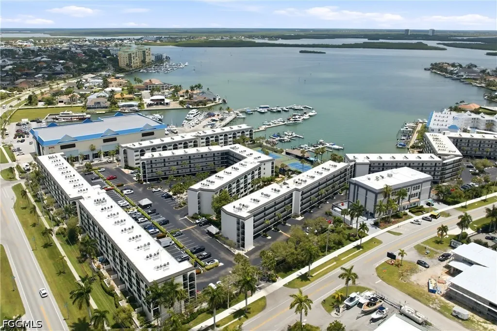 1011 Anglers Cove Marco Island FL 34145