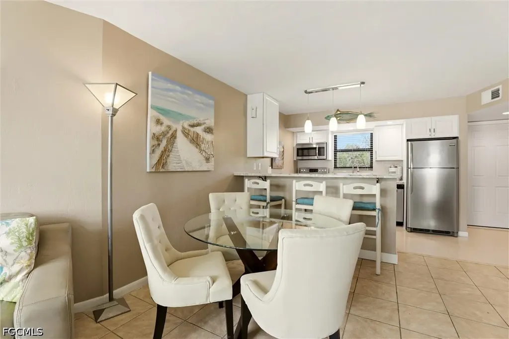 1011 Anglers Cove Marco Island FL 34145