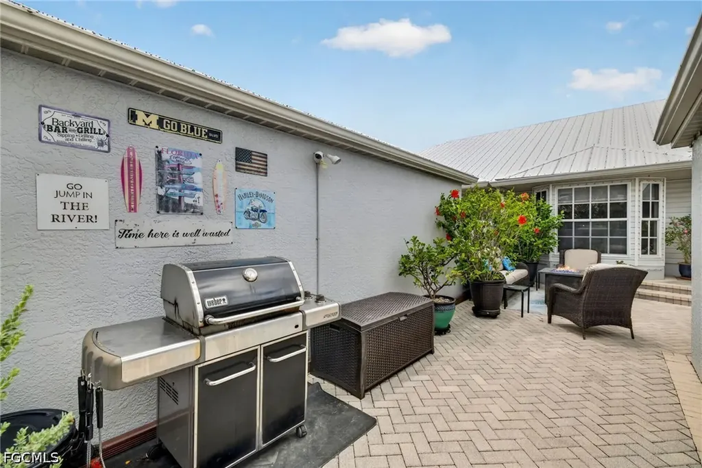 15411 River Vista Drive S North Fort Myers FL 33917