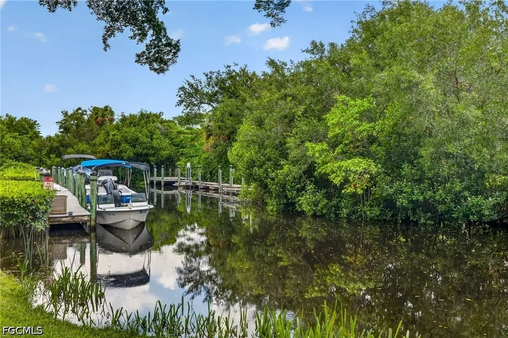 15411 River Vista Drive S North Fort Myers FL 33917