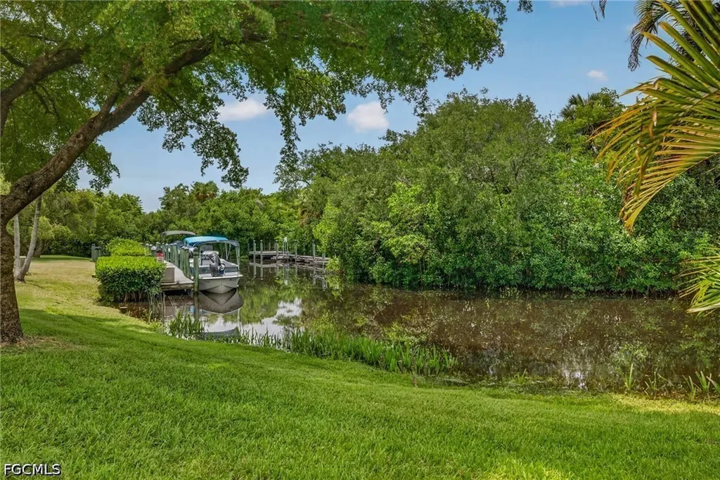 15411 River Vista Drive S North Fort Myers FL 33917