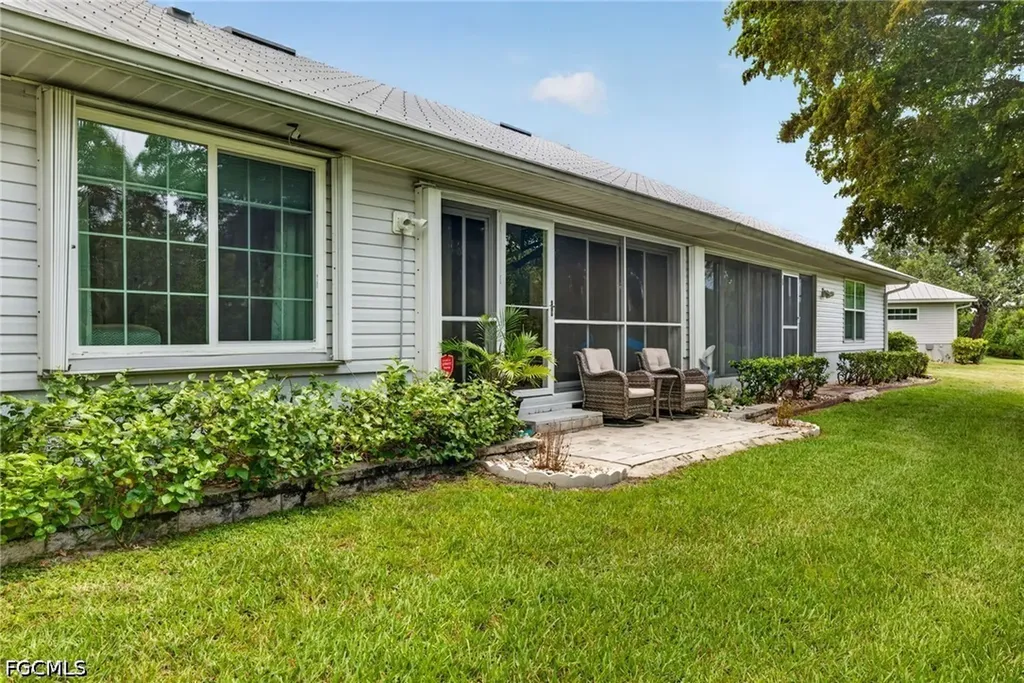 15411 River Vista Drive S North Fort Myers FL 33917