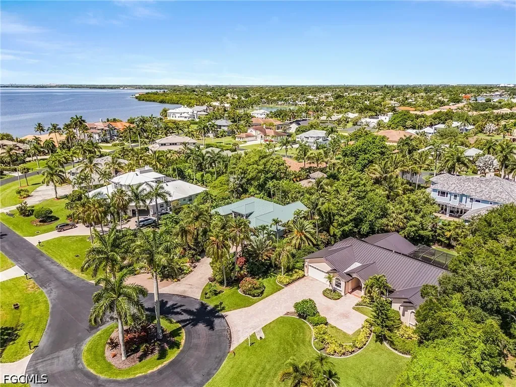 12641 Panasoffkee Drive North Fort Myers FL 33903