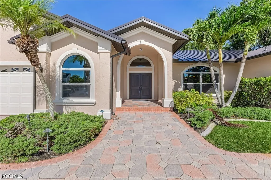 12641 Panasoffkee Drive North Fort Myers FL 33903