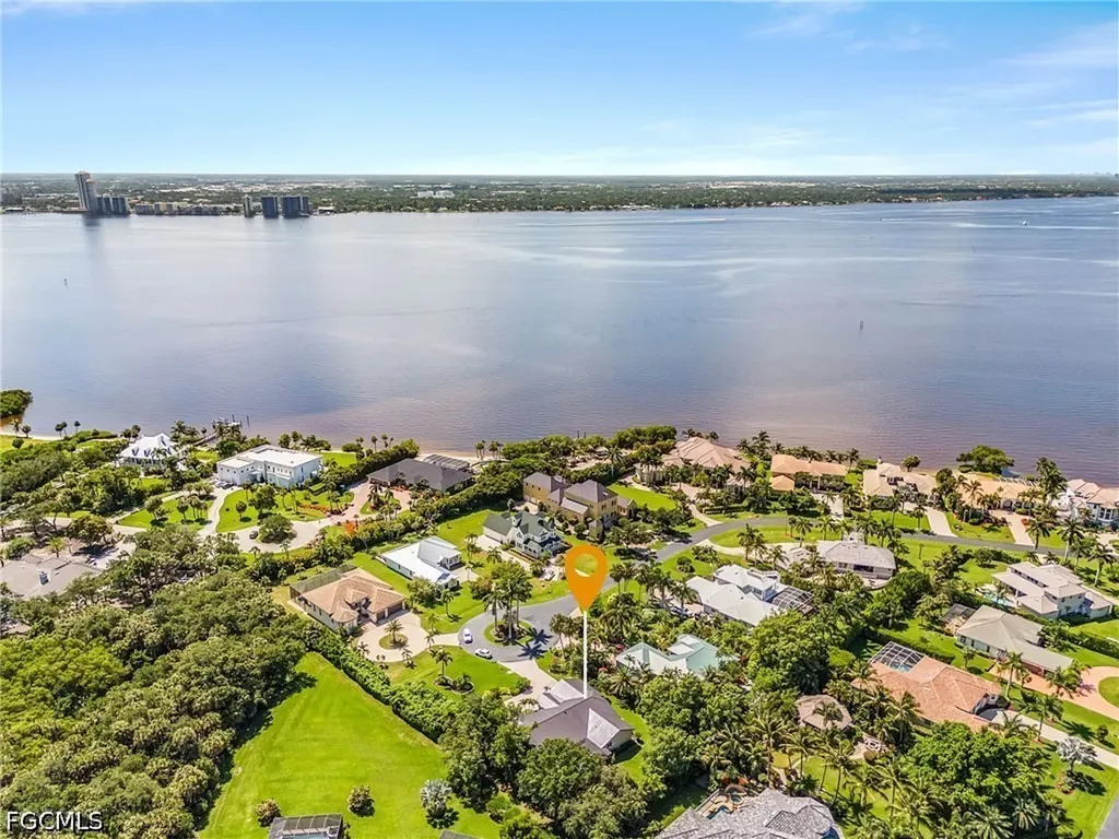 12641 Panasoffkee Drive North Fort Myers FL 33903