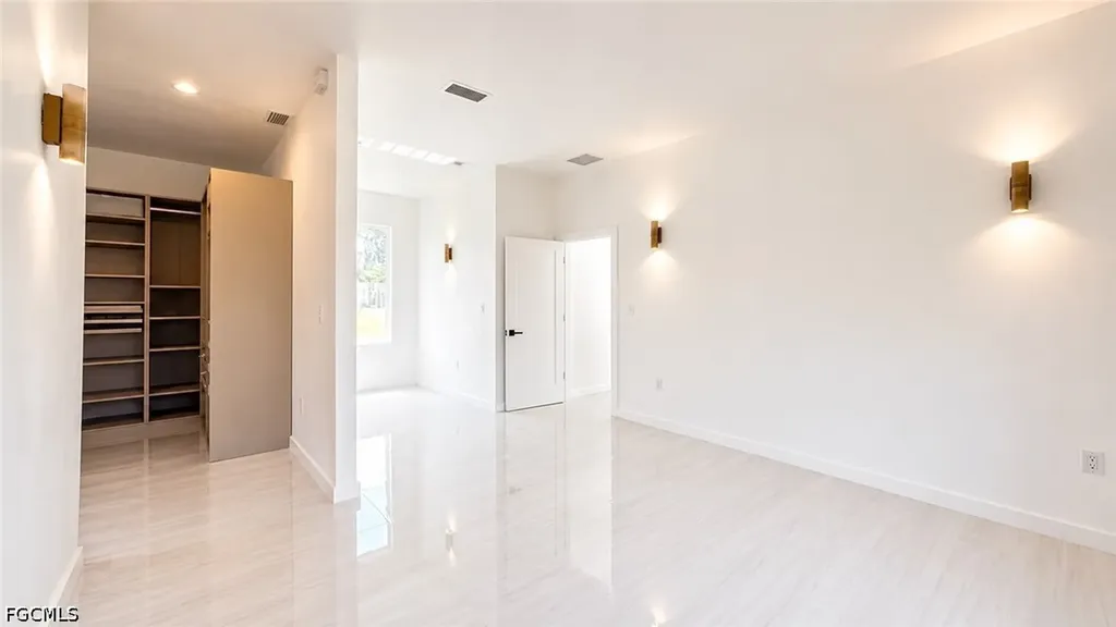 2931 16th Avenue NE Naples FL 34120