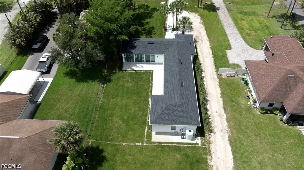 2931 16th Avenue NE Naples FL 34120