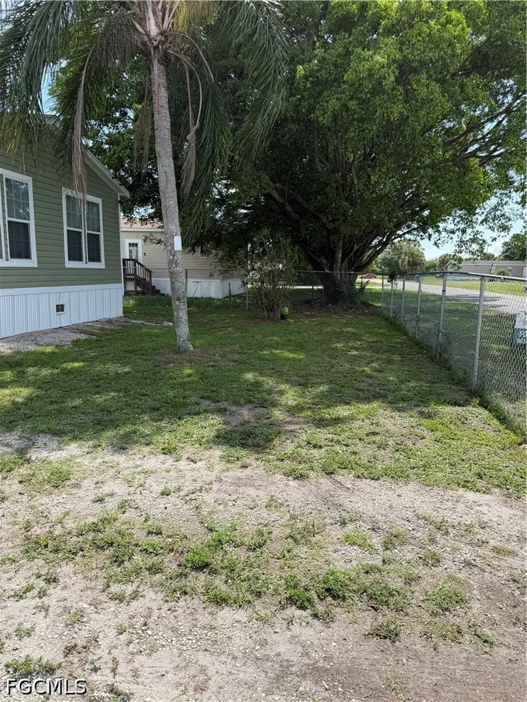712 Maryland Avenue Clewiston FL 33440
