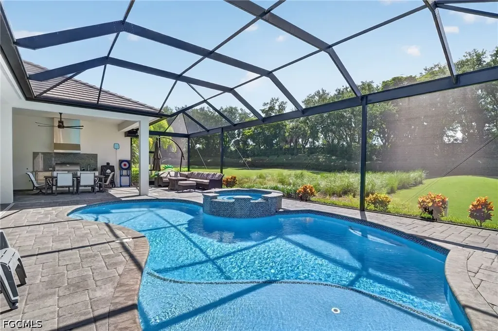 9595 Via Lago Way Fort Myers FL 33912