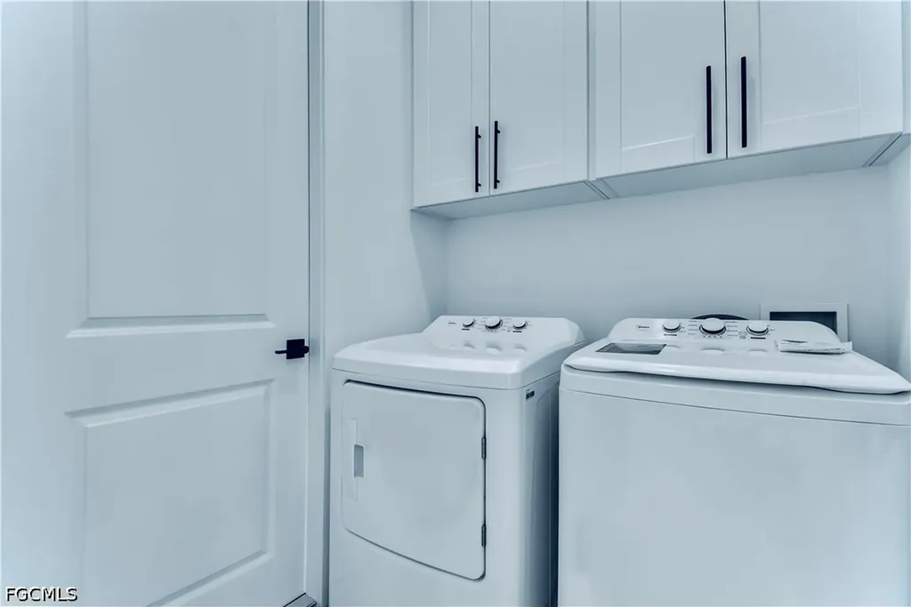 654 Trinity Street E Lehigh Acres FL 33974