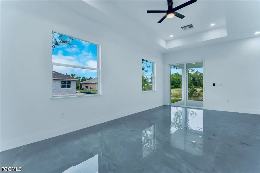654 Trinity Street E Lehigh Acres FL 33974